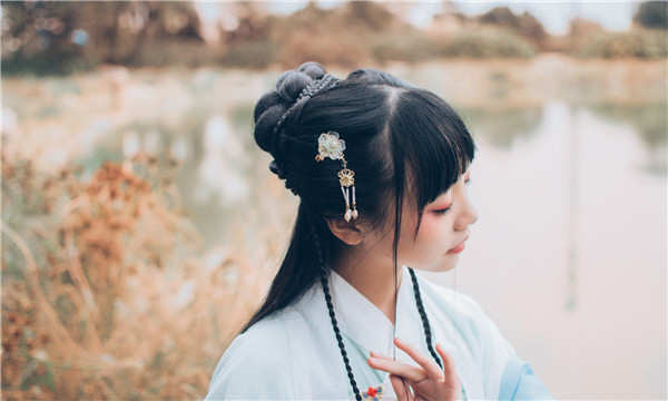 武昌在寻找合适的三代试管助孕医院时，你可能会有很多疑问，尤其是作为不孕不育患者的家庭，如何能顺利代怀生子成了重中之重的问题。根据《2025年中国不孕不育调查报告》，中国的育龄夫妇不孕不育率已上升至12.5%-18.2%，患者人数约为5000万至6060万，说明这个问题愈发严重。